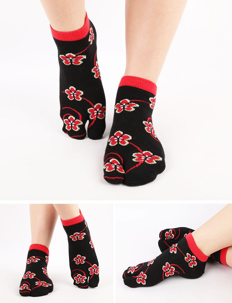Japanese Ankle Tabi Socks 【Black Cherry Blossom】