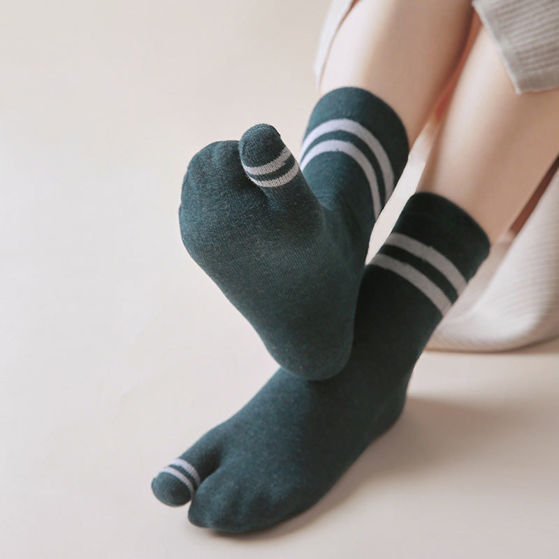 Seamless Mid-Calf Women Tabi Socks