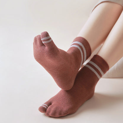 Seamless Mid-Calf Women Tabi Socks