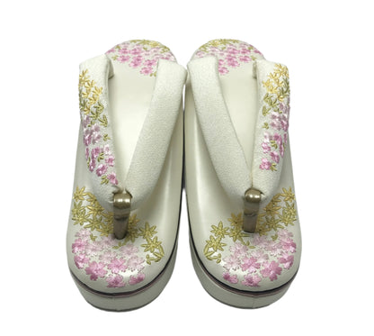 Getamashi Women's Embroidered Zori Sandals 【Sakura Bloom】