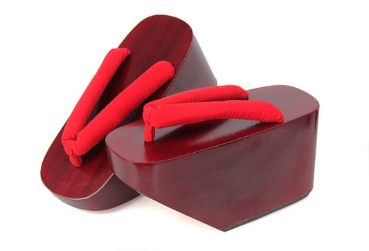 Brown Geisha Shoes 【Classic Red】 - Getamashi