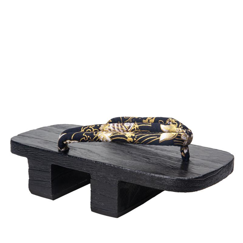 Men’s Traditional Japanese Sandals 【Black Koi】 - Getamashi