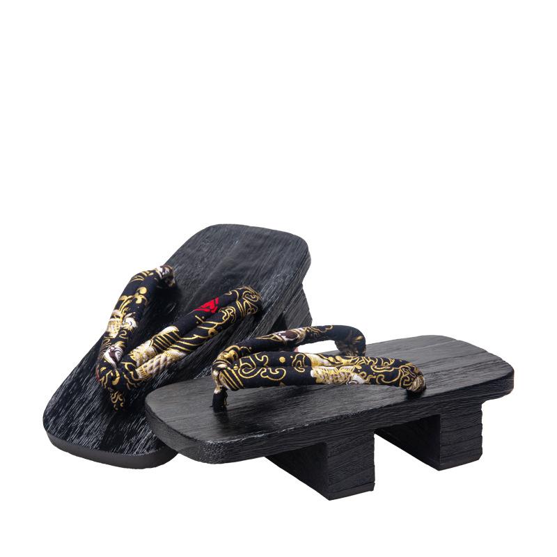 Men’s Traditional Japanese Sandals 【Black Koi】 - Getamashi