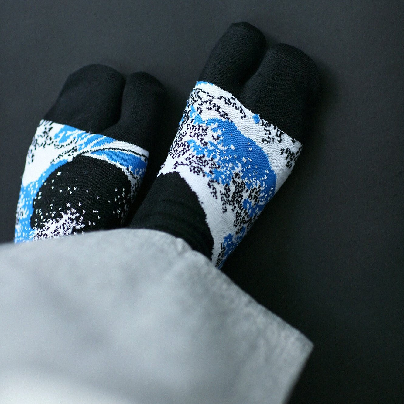 Japanese Tabi Socks 【The Great Wave】
